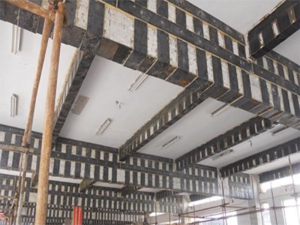 梁粘鋼施工照片